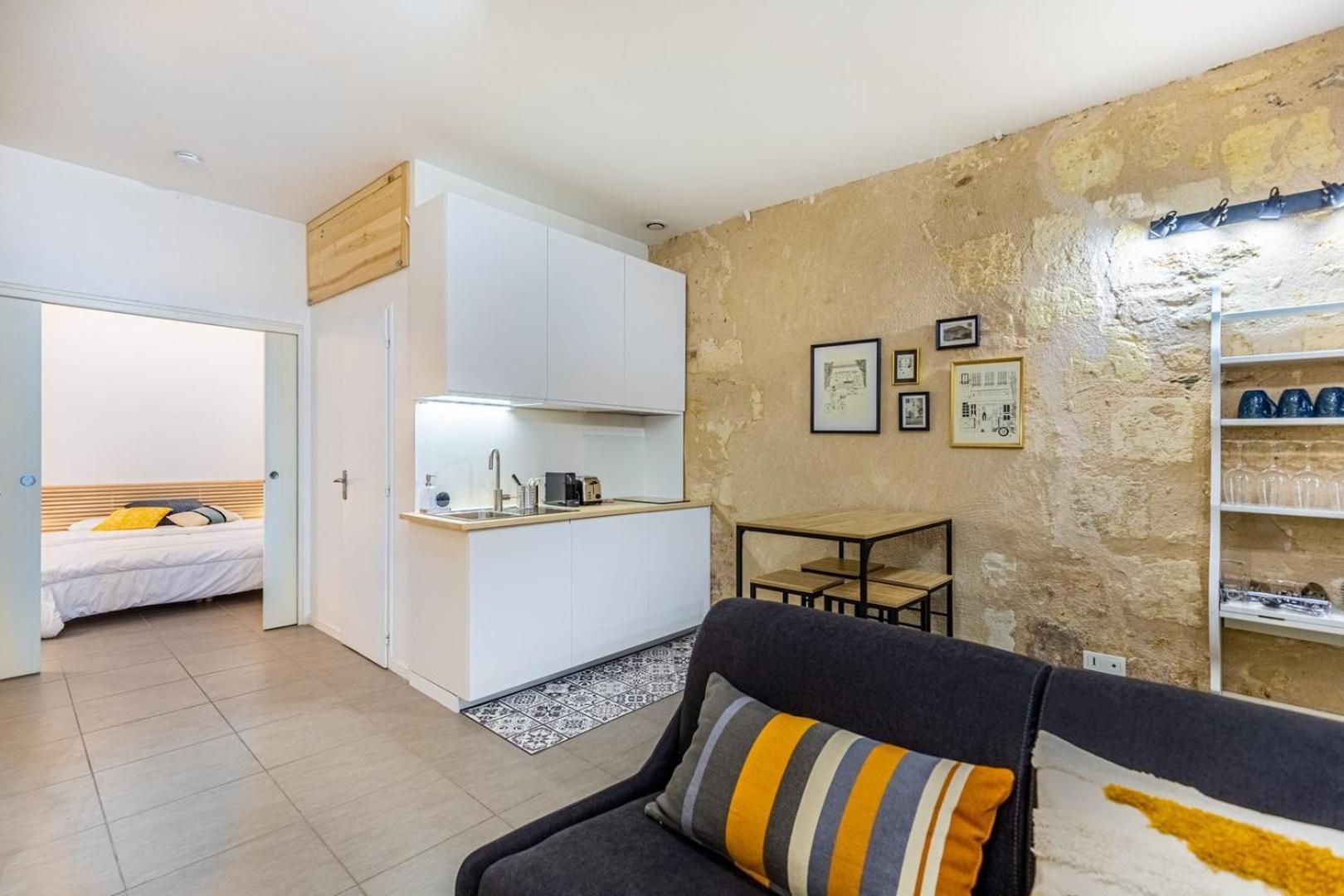 Guestready - Cozy Apt In Frederic & Isabelle Place Бордо Экстерьер фото